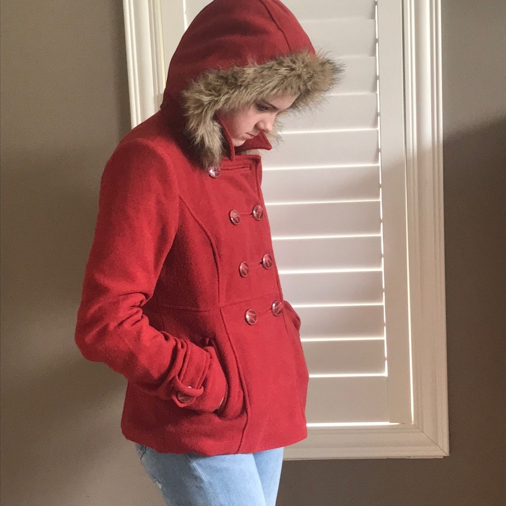 Winter Ladies Jacket - Picture 3 of 4